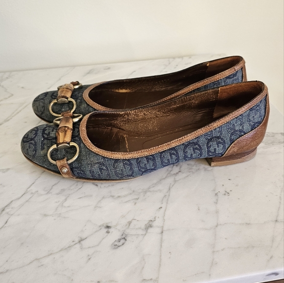 Size 7B | Gucci Authentic denim flat shoes - Picture 5 of 7